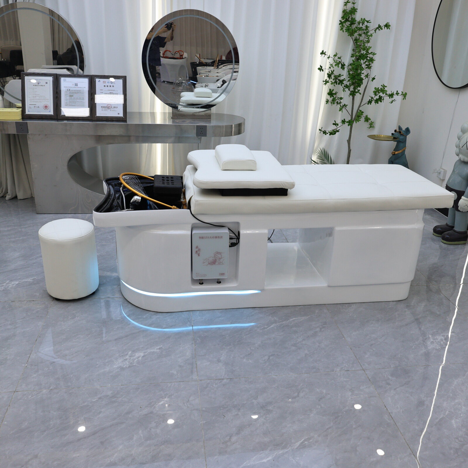 Luksusowa terapia głowy, leżan – Hair Care Wella recenzja i cena